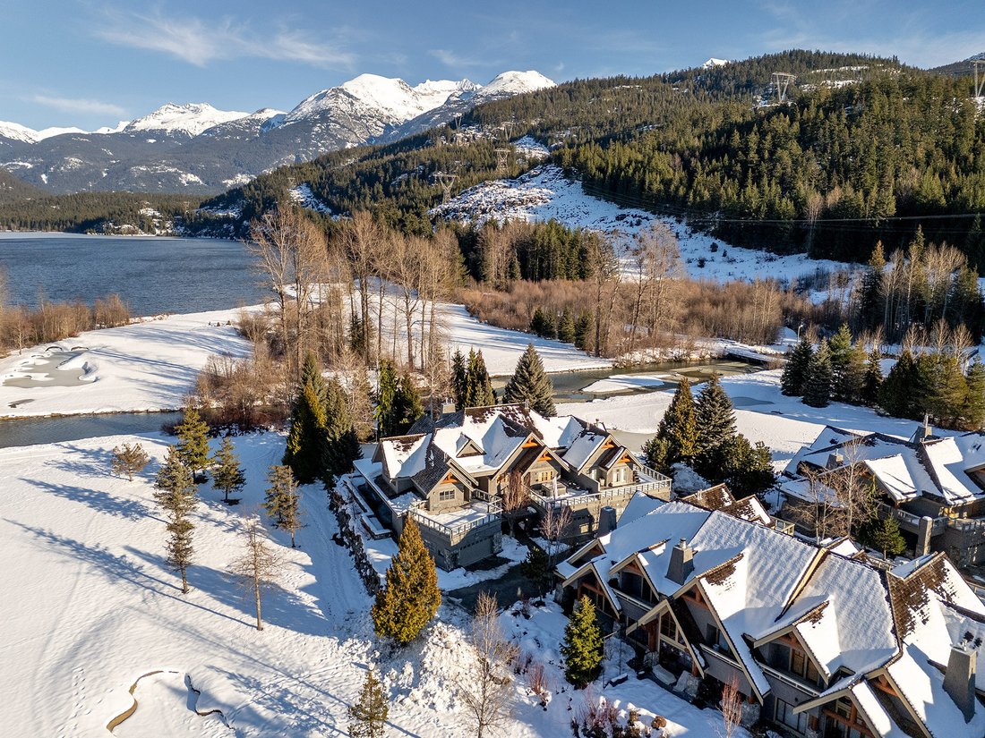 Haus in Whistler, Britisch-Kolumbien, Kanada 1 - 17111560