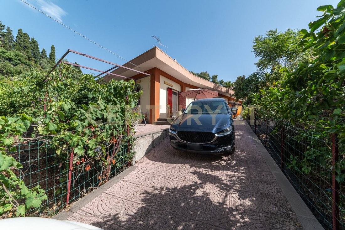 Villa in Riposto, Sicily, Italy 3 - 16915093