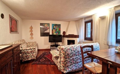 Apartment in Courmayeur, Aosta Valley / Vallée d'Aoste, Italy 1