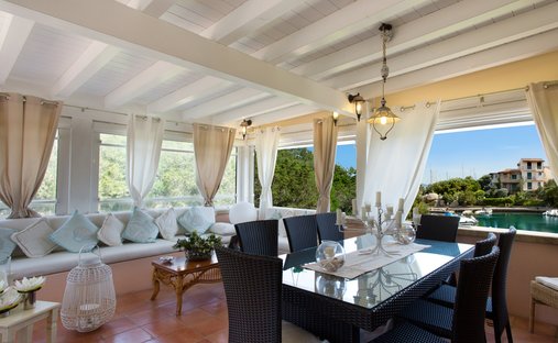 Villa in Porto Rotondo, Olbia, Sardinien 1