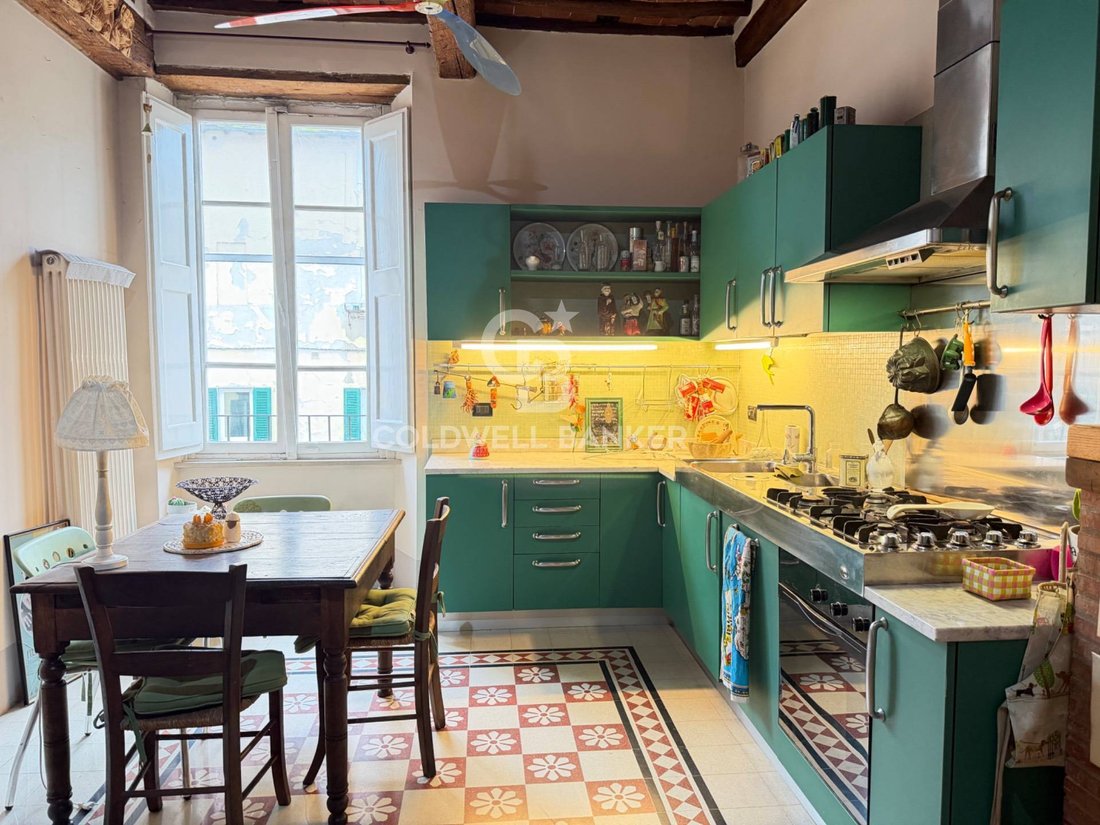 Apartment in Historic Center, Lucca, Tuscany 3 - 17111154