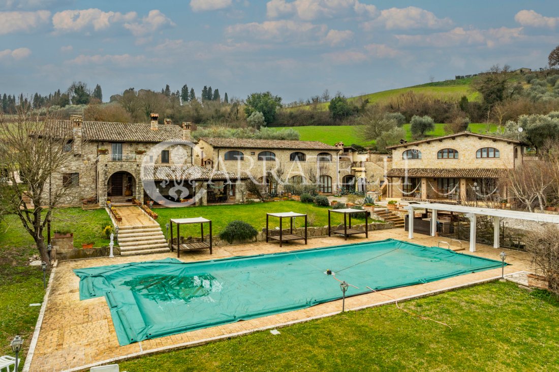 Country House in Todi, Umbria, Italy 1 - 15271306