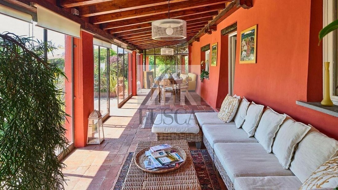 Villa in Porcari, Tuscany, Italy 4 - 12124756