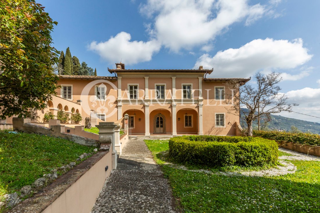 Villa in San Vito, Lucca, Italy 1 - 14021468