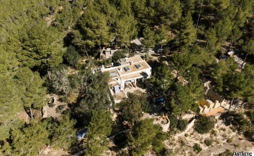Villa in Cala Llonga, Ibiza, Santa Eularia des Riu, Balearic Islands 1