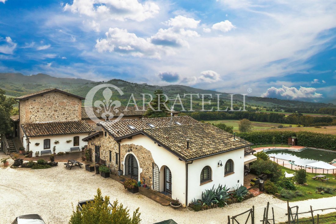 Country House in Umbertide, Umbria, Italy 2 - 13334175