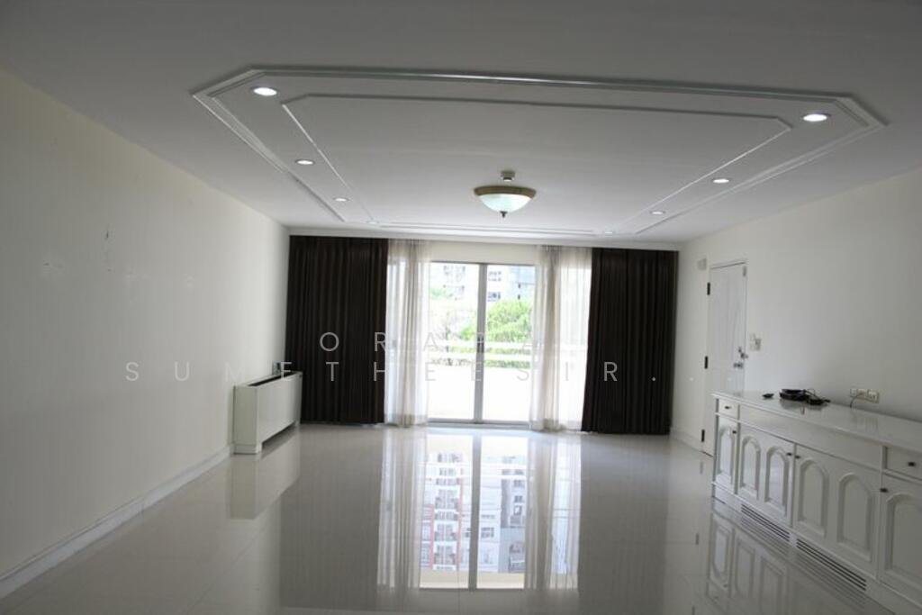 Condo in Ko Tan, Kamphaeng Phet, Thailand 4 - 17130732