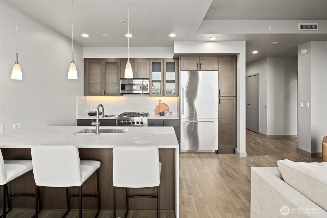 Condo in Bellevue, Washington, United States 2 - 17128323