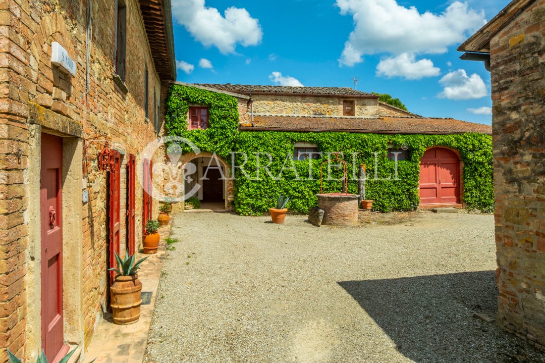 Country House in Certaldo, Tuscany, Italy 3 - 15691207