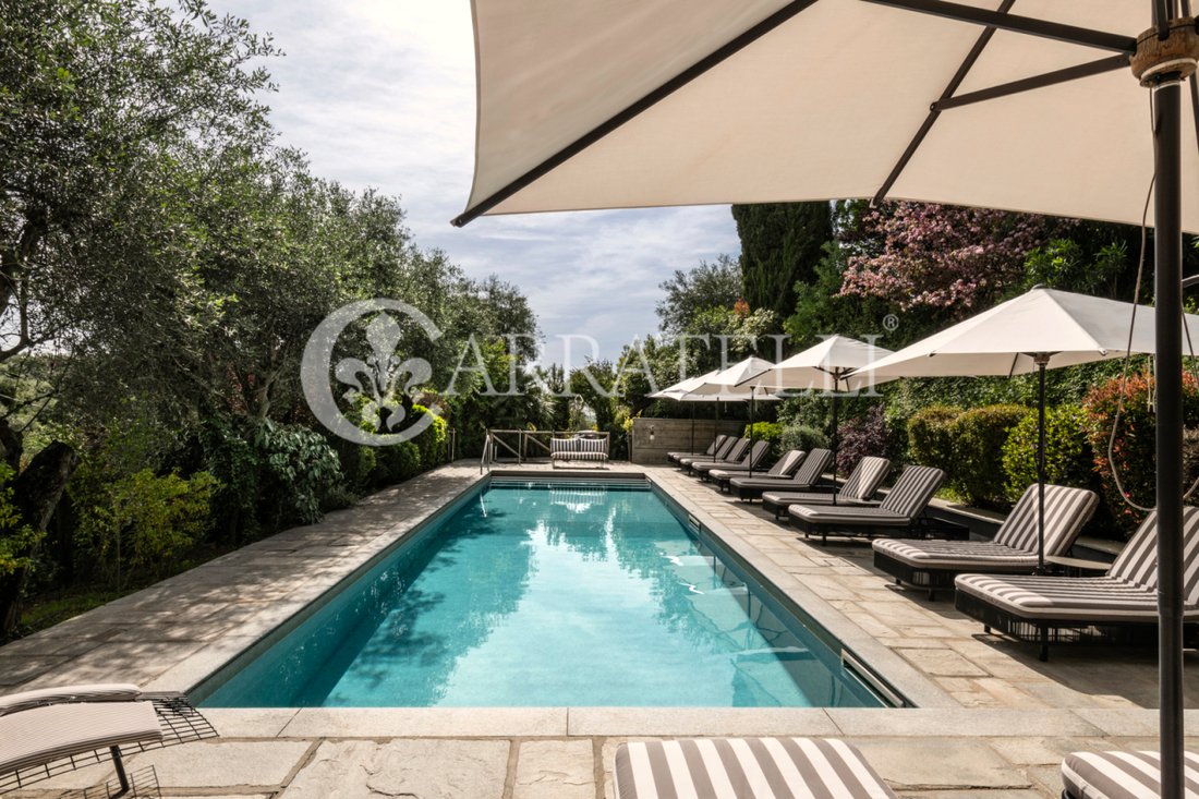 Villa in Camaiore, Tuscany, Italy 1 - 16055781