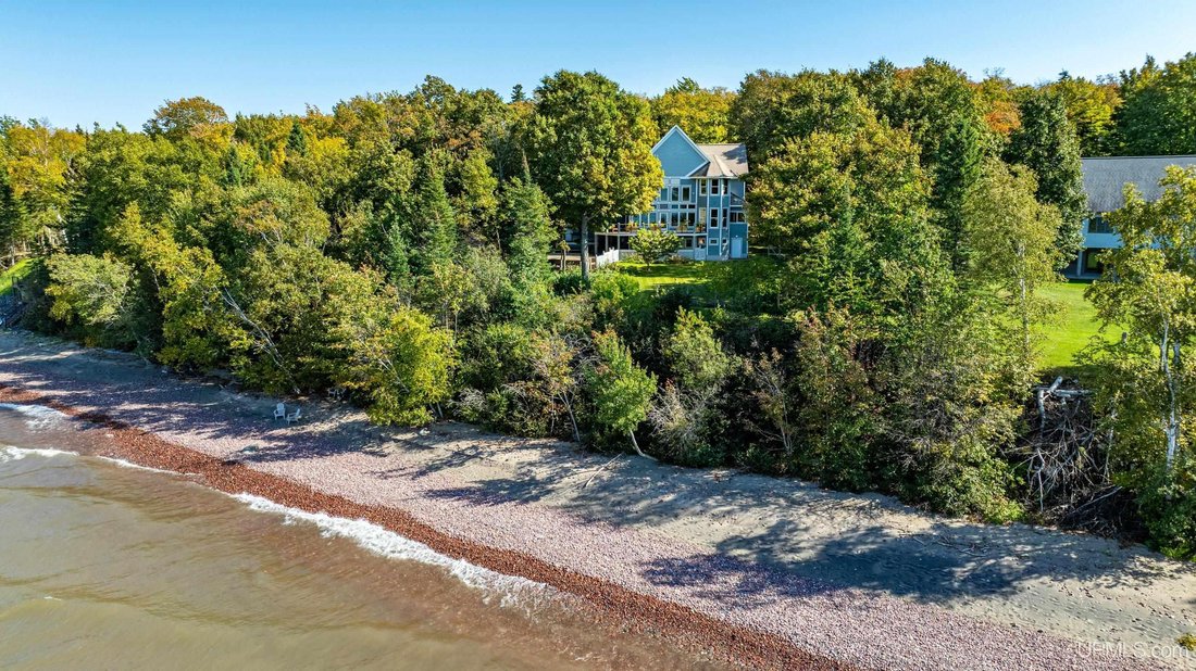 House in Calumet Township, Michigan, United States 3 - 17101160