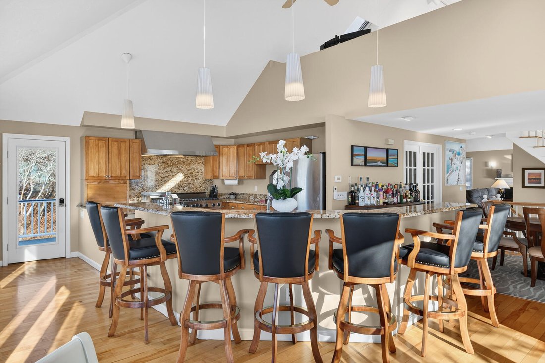 House in Provincetown, Massachusetts, United States 5 - 17130953