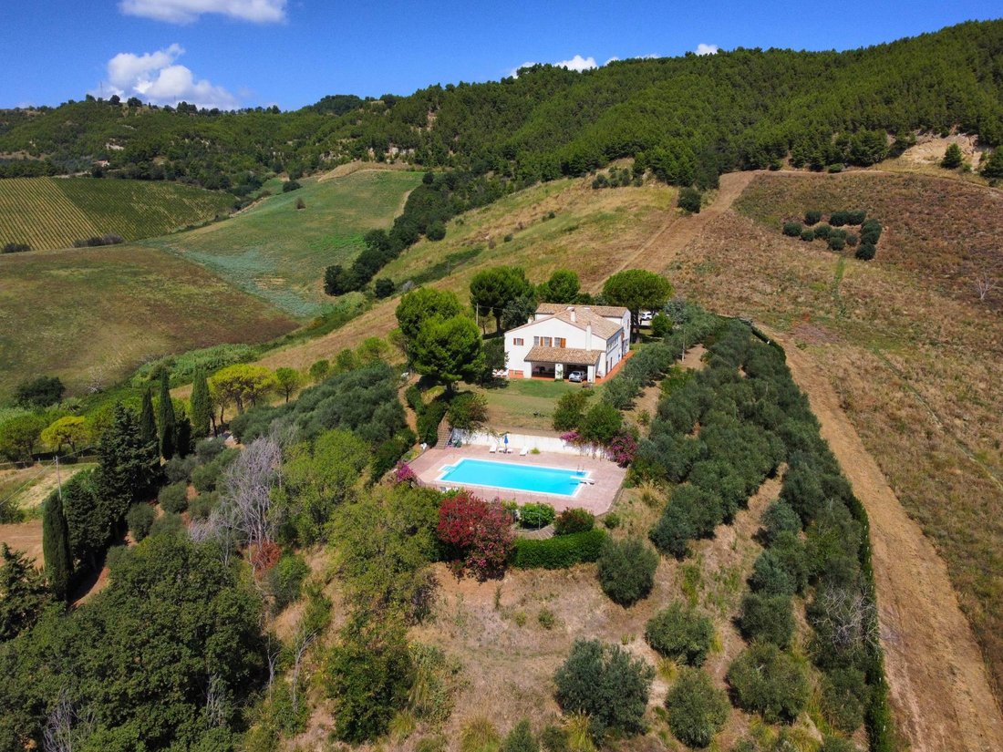 Country House in Ripatransone, Marche, Italy 5 - 17111025