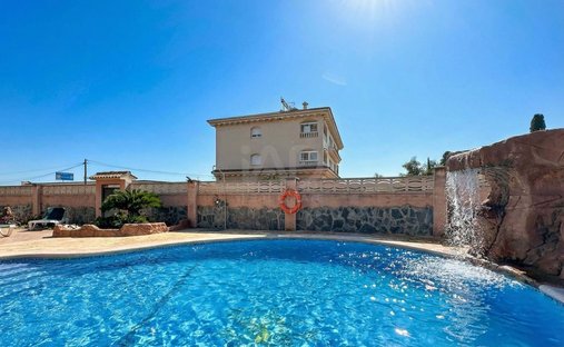Townhouse in el Vendrell, Catalonia, Spain 1