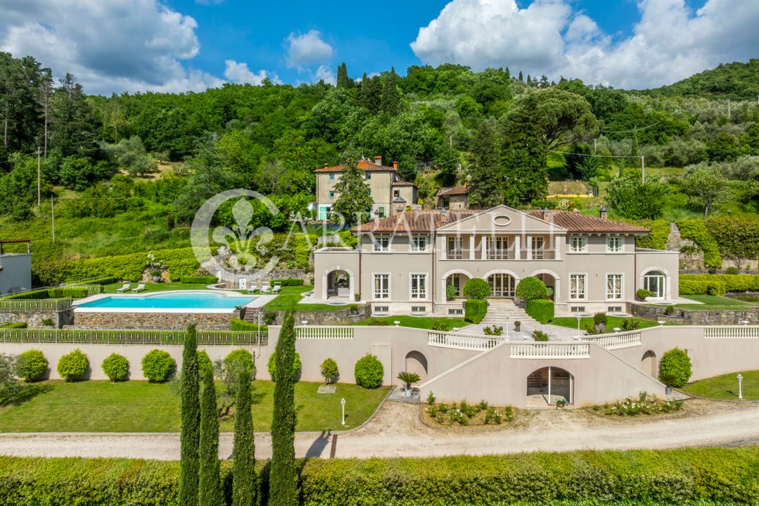 Villa in Ponte di Mezzo, Florence, Italy 3 - 13702711
