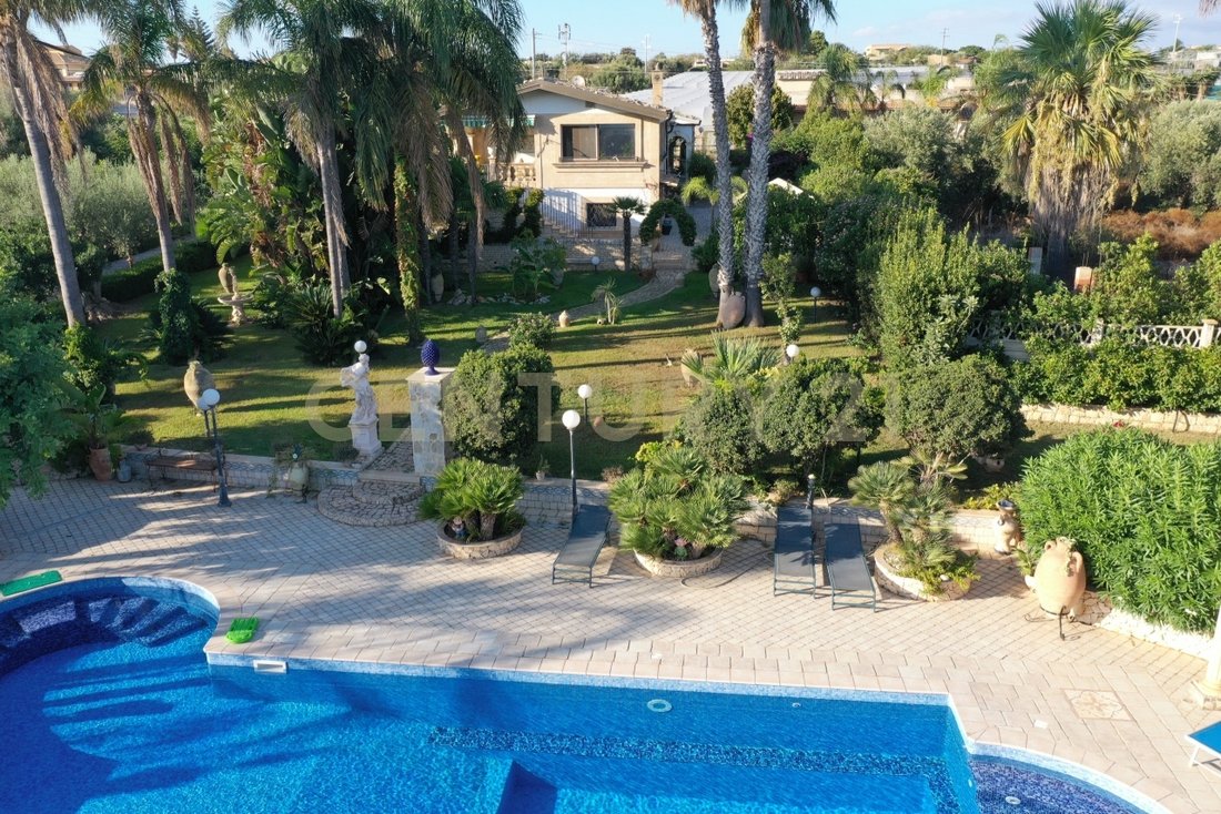 Villa in Scicli, Sicily, Italy 3 - 16927951