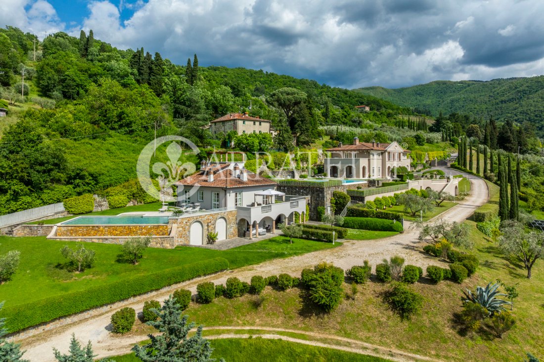 Villa in Ponte di Mezzo, Florence, Italy 1 - 13702711