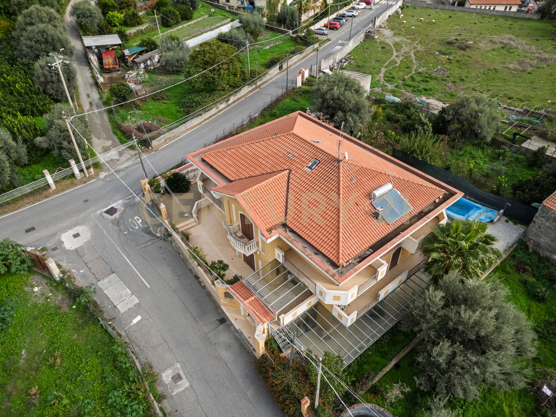 Villa in Santa Teresa di Riva, Sicily, Italy 1 - 16915101