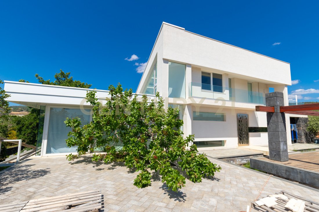 Villa in Adrano, Sicily, Italy 1 - 16927919