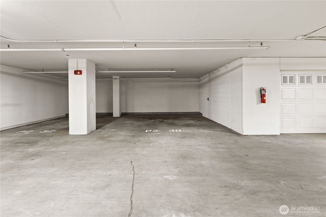 Condo in Bellevue, Washington, United States 4 - 17128323