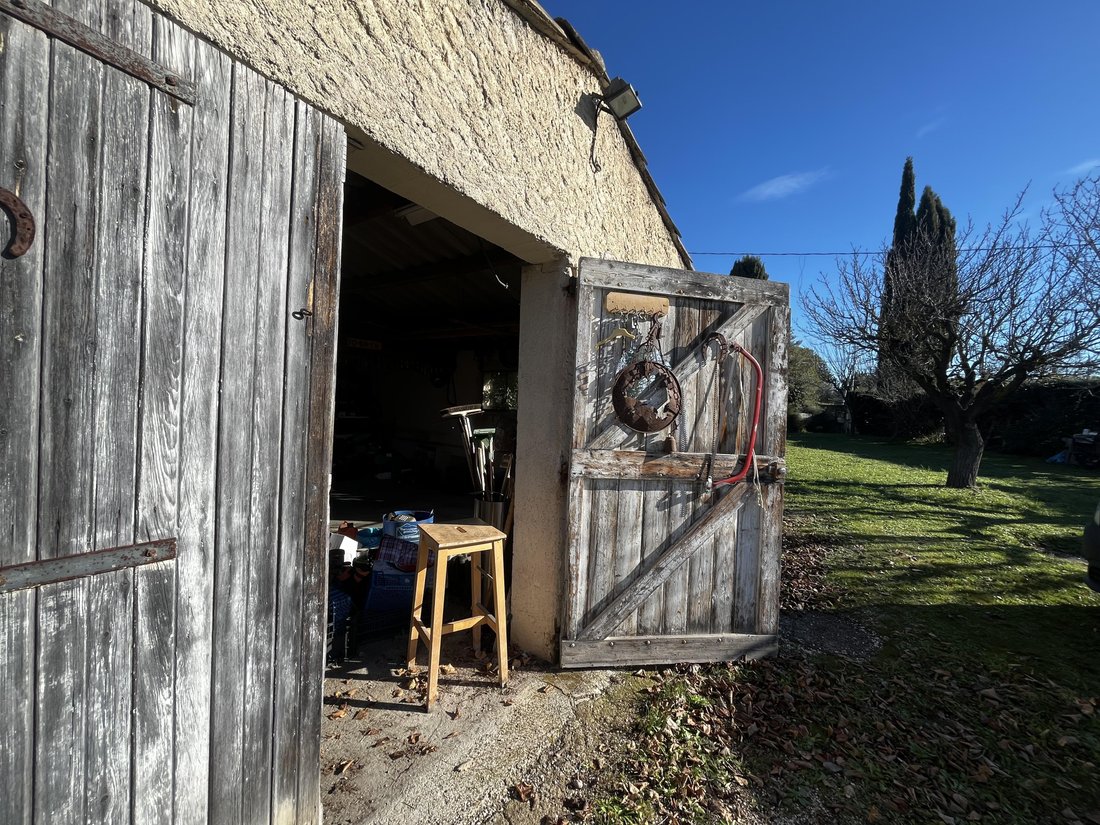 House in Granettes-Jauberte-Sainte Anne, Aix-en-Provence, France 3 - 17099705