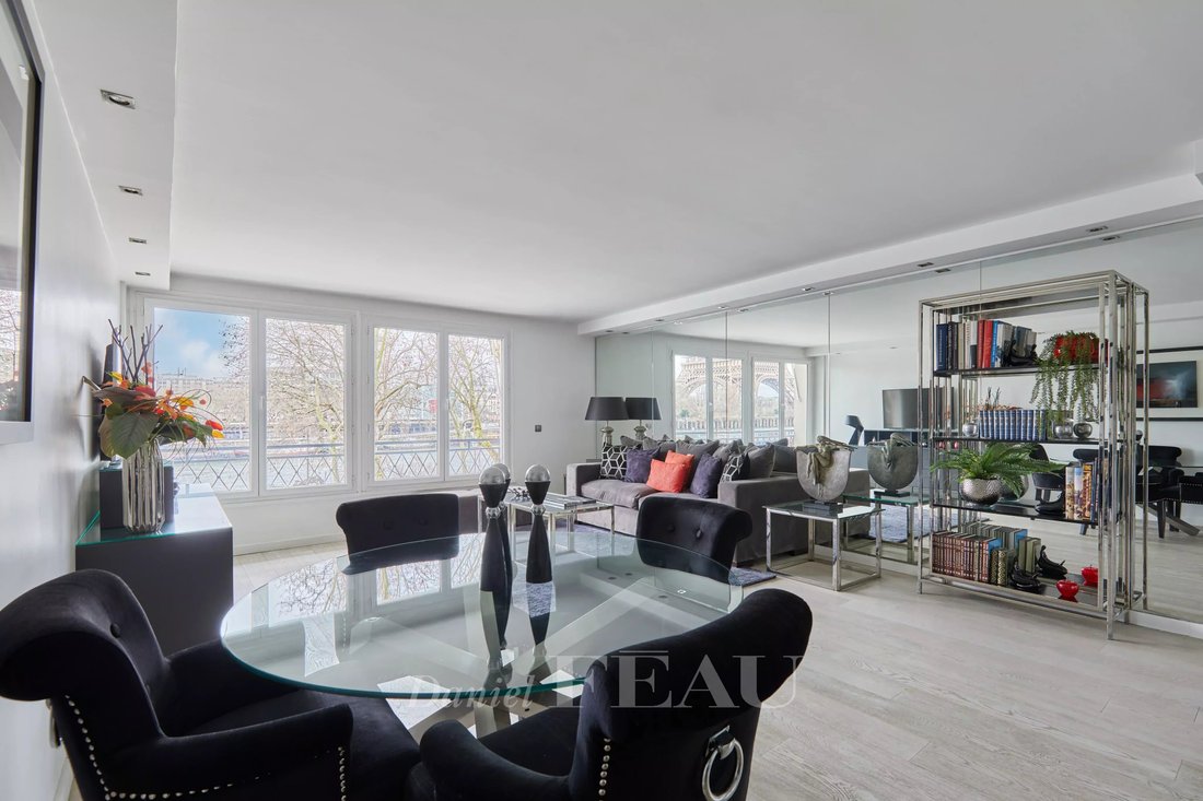 Apartment in Muette Nord, Paris 16e Arrondissement, Paris 2 - 17099758