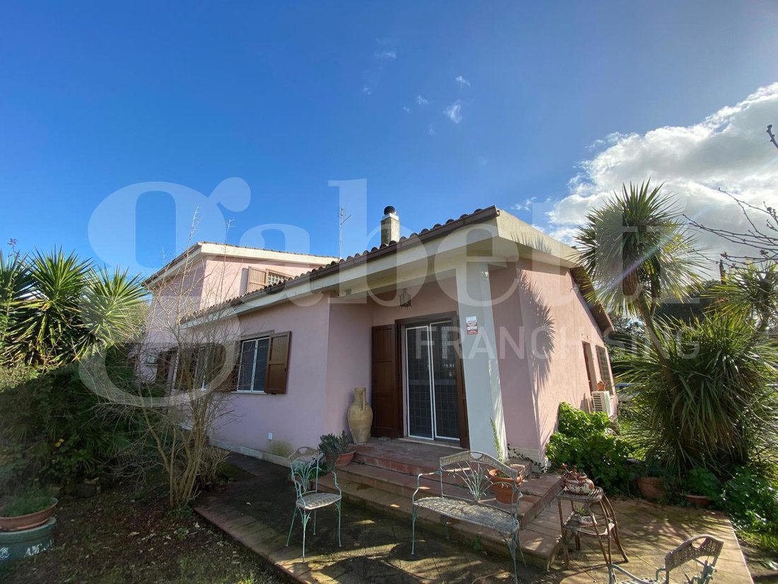 Villa in Cava dei Selci, Marino, Lazio 2 - 17022970