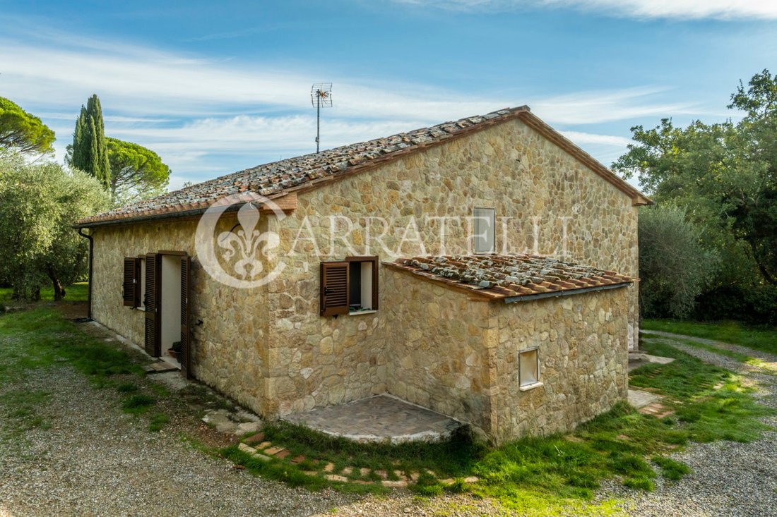 Country House in Monteriggioni, Tuscany, Italy 4 - 14849509