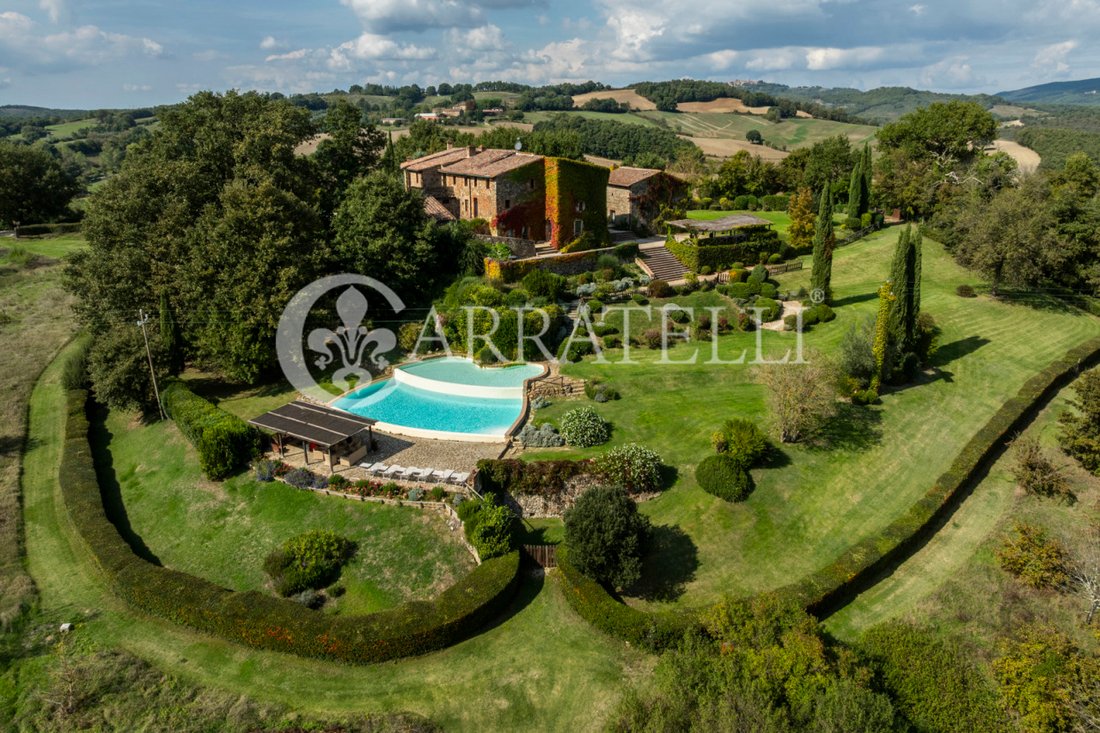 Country House in Chiusdino, Tuscany, Italy 2 - 16281262
