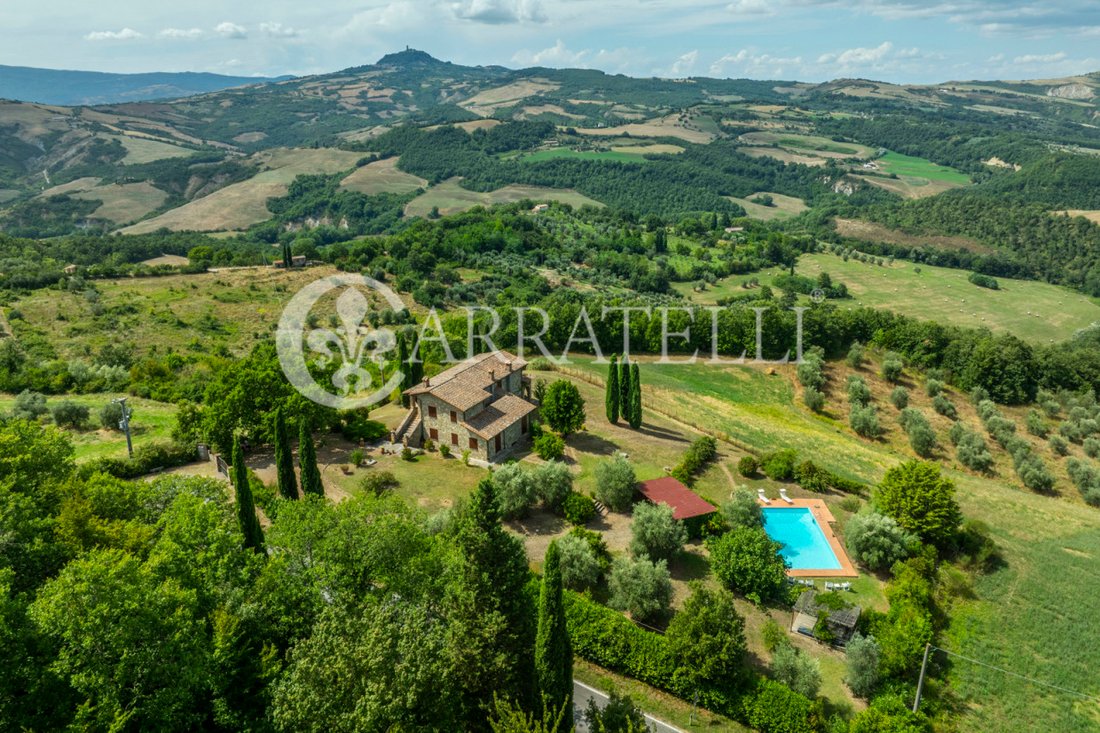 Country House in San Casciano dei Bagni, Tuscany, Italy 3 - 15493592