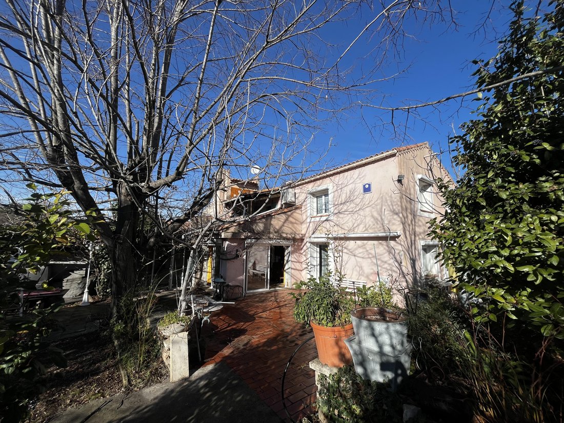 House in Granettes-Jauberte-Sainte Anne, Aix-en-Provence, France 1 - 17099705