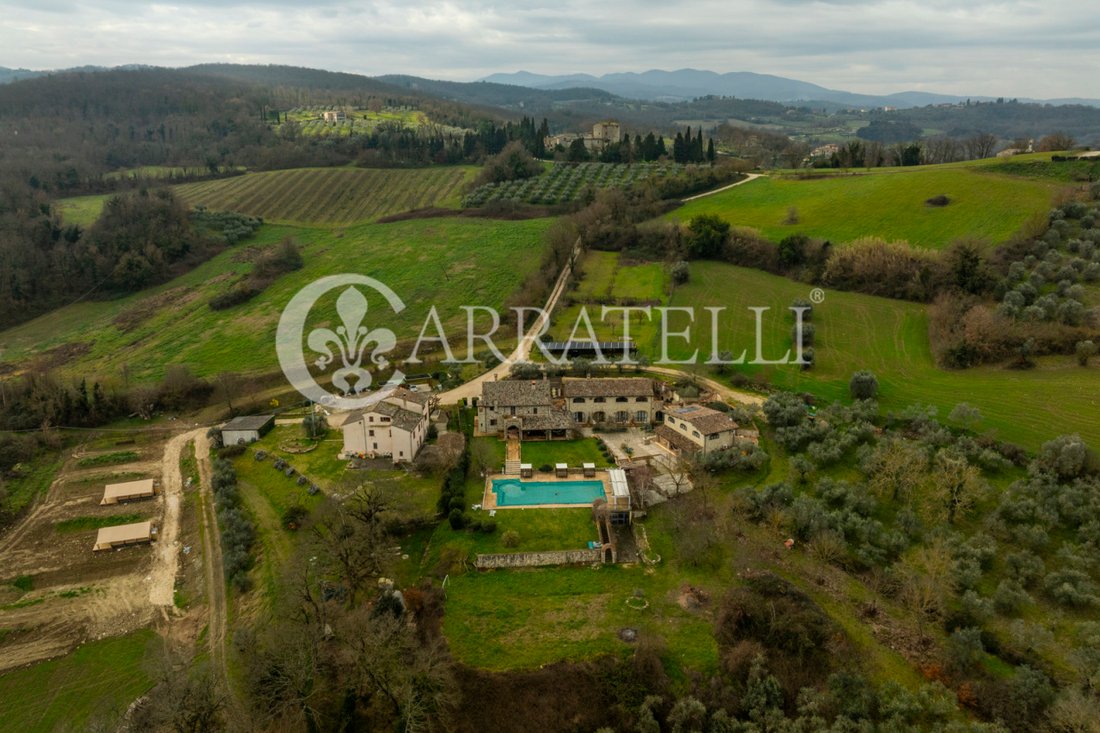 Country House in Todi, Umbria, Italy 4 - 15271306