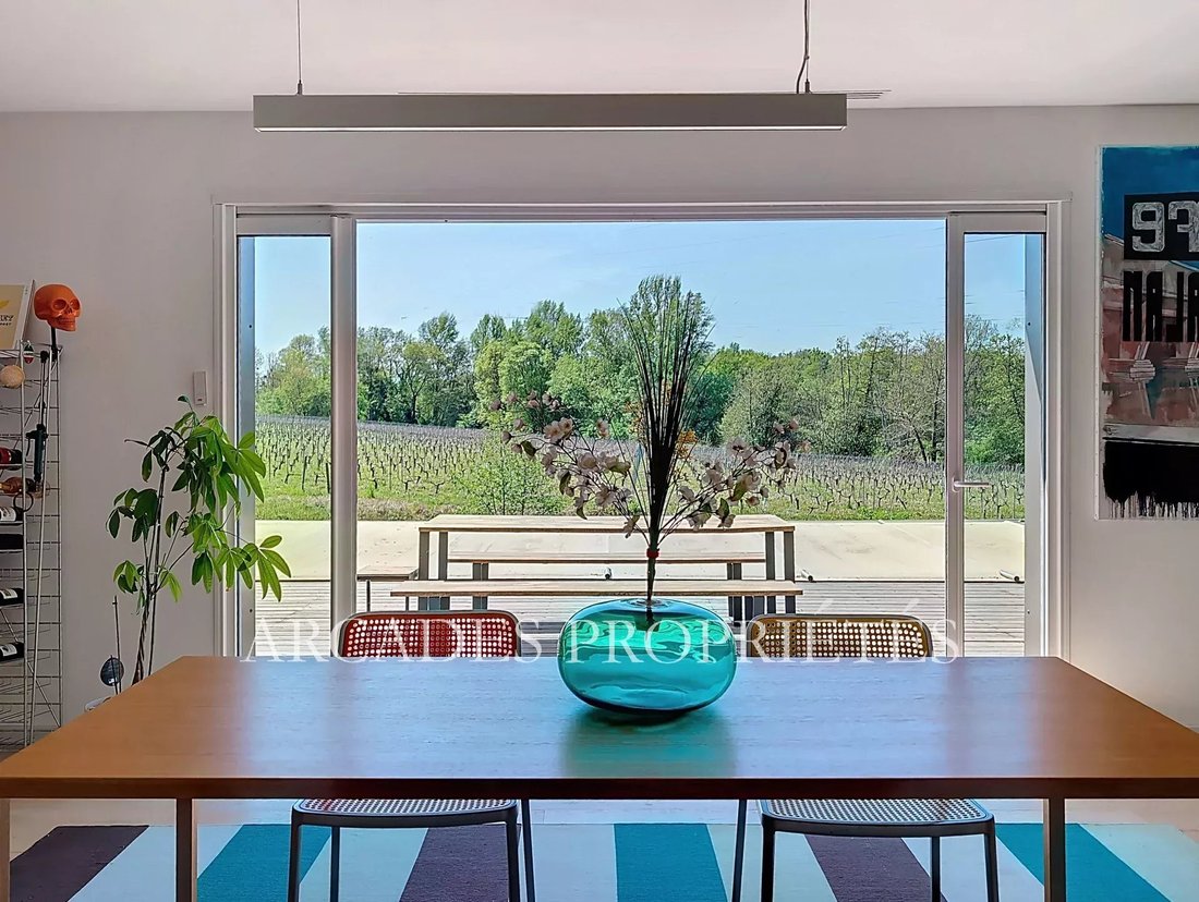 Villa in Saint-Sulpice-et-Cameyrac, Nouvelle-Aquitaine, France 4 - 17104425