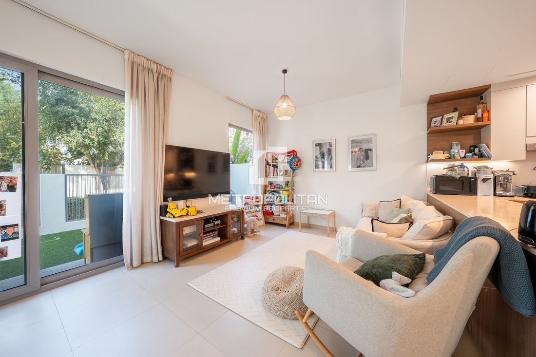 Townhouse in Tilal Al Ghaf, Dubai, United Arab Emirates 2 - 16946043