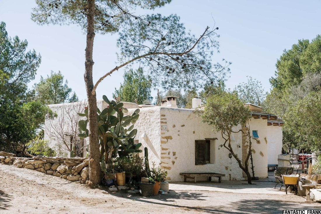 Villa in Cala Llonga, Ibiza, Santa Eularia des Riu, Balearic Islands 5 - 14838081