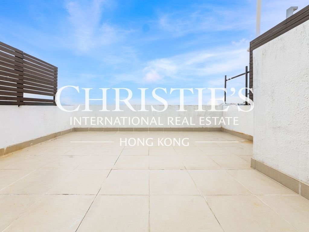 Villa in Hong Kong, Hong Kong 3 - 15500172