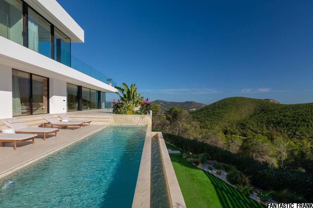 Villa in Roca Llisa, Santa Eularia des Riu, Balearic Islands 4 - 16655827