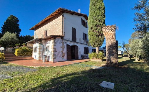 Villa a Castelnuovo Misericordia, Toscana, Italia 1