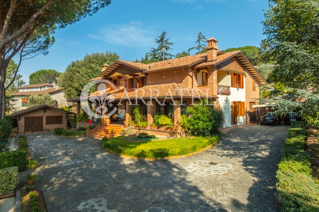Villa in Magione, Umbria, Italy 2 - 15364418