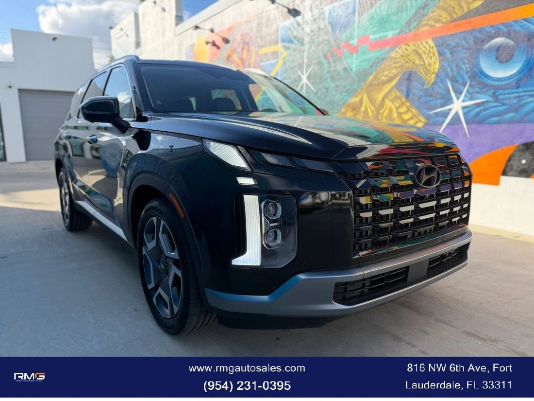 Suv in Fort Lauderdale, FL, United States 3 - 17126090