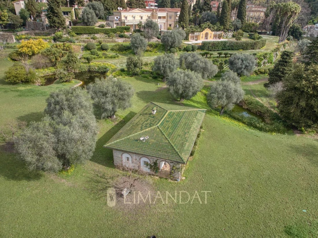 Estate in Menton, Provence-Alpes-Côte d'Azur, France 4 - 16923470