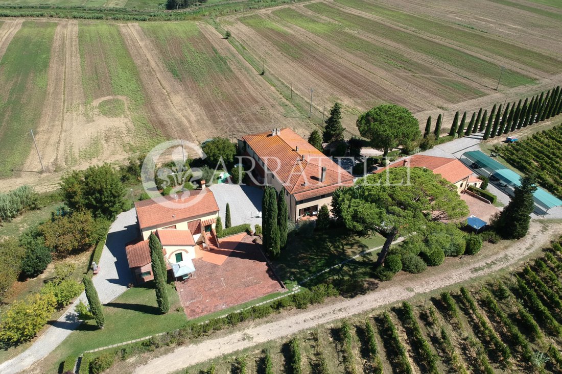 Country House in Pian dei Giullari, Florence, Italy 5 - 12604800