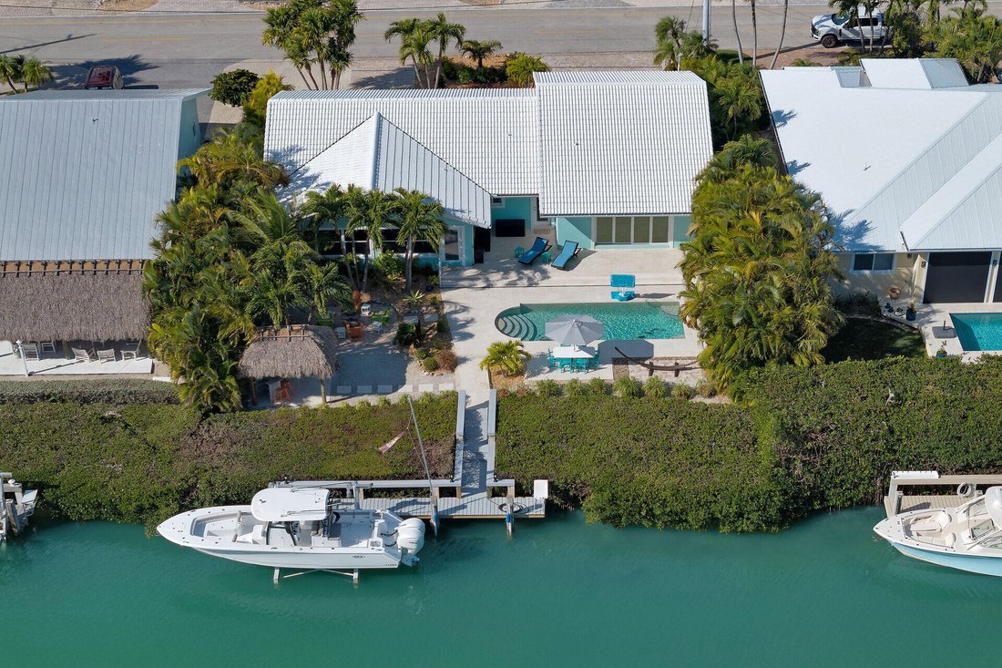 House in Key Colony Beach, Florida, United States 2 - 17131816