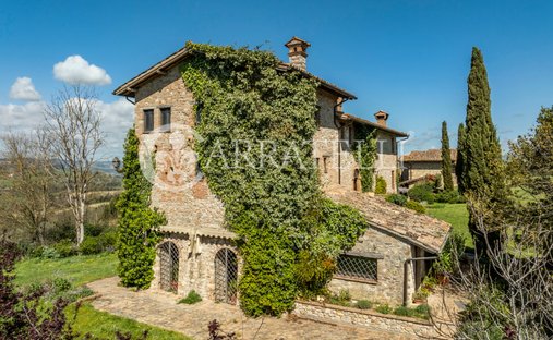 Maisons de campagne à Todi, Ombrie, Italie 1