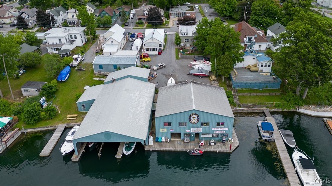 House in Alexandria Bay, New York, United States 1 - 17101507