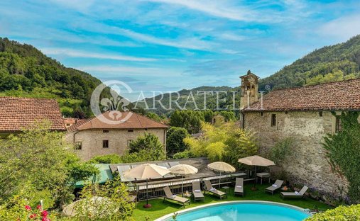 Villa in Palazzuolo sul Senio, Tuscany, Italy 1