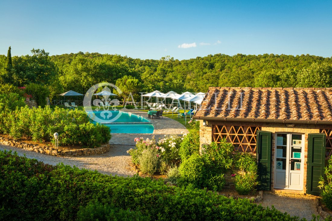 Country House in Sinalunga, Tuscany, Italy 1 - 16118229