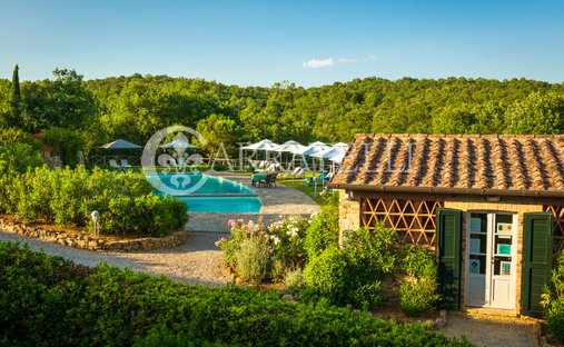Farm Ranch in Sinalunga, Tuscany, Italy 1