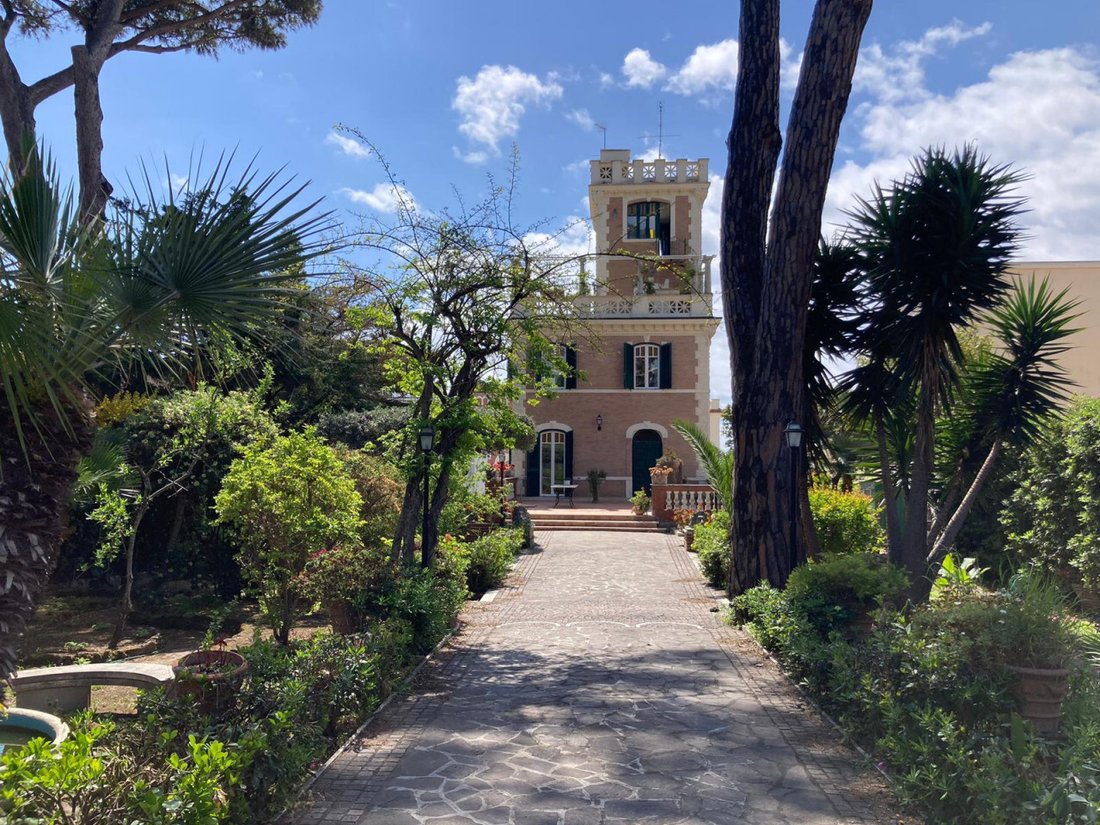 Villa in Center, Anzio, Lazio 2 - 12118641