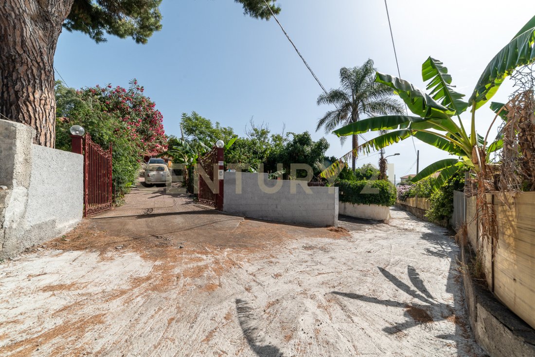 Villa in Riposto, Sicily, Italy 2 - 16915093